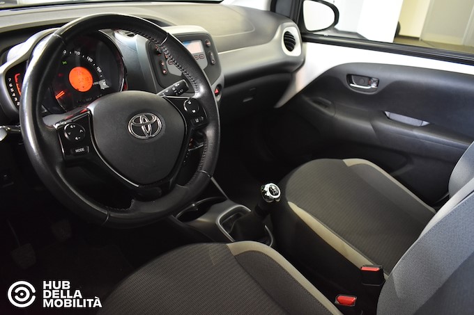 TOYOTA Aygo Connect 1.0 VVT-i  X-Cool